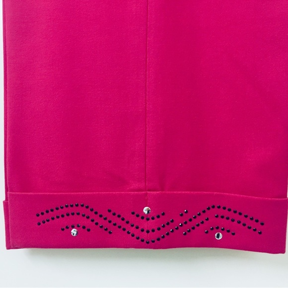 🆕 NWOT 💖 Bright pink capri pants - Picture 5 of 7